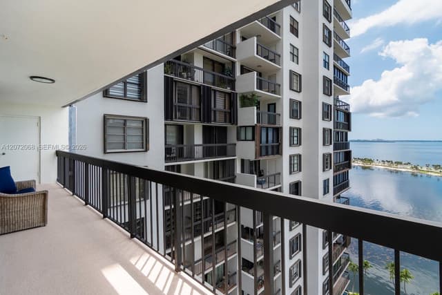 2333 Brickell Ave # 2212, Miami FL 33129 - Miami, FL - Photo 2