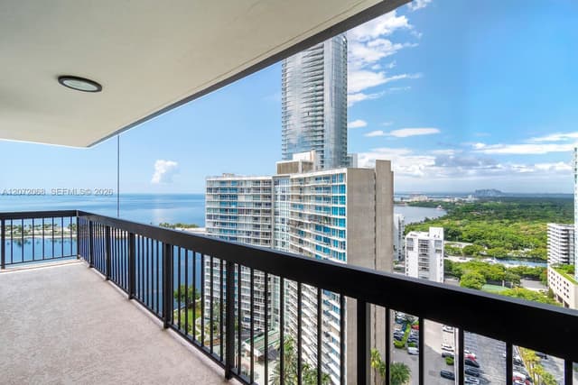 2333 Brickell Ave # 2212, Miami FL 33129 - Miami, FL - Photo 3