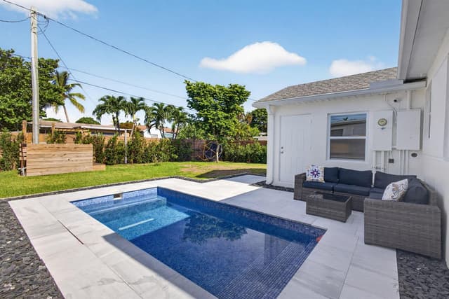 1309 N PALMWAY, FL 33460 - Photo 5