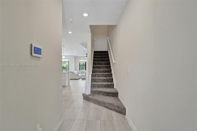 2138 S Appleton Cir S, Oakland Park FL 33309 - Oakland Park, FL - Photo 5