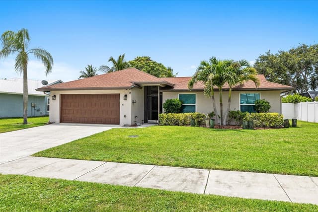 200 Park Place, Jupiter FL 33458 - Jupiter, FL - Photo 2
