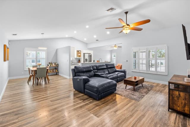 200 Park Place, Jupiter FL 33458 - Jupiter, FL - Photo 7