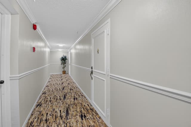 6895 Willow Wood Drive, Boca Raton FL 33434 - Boca Raton, FL - Photo 4
