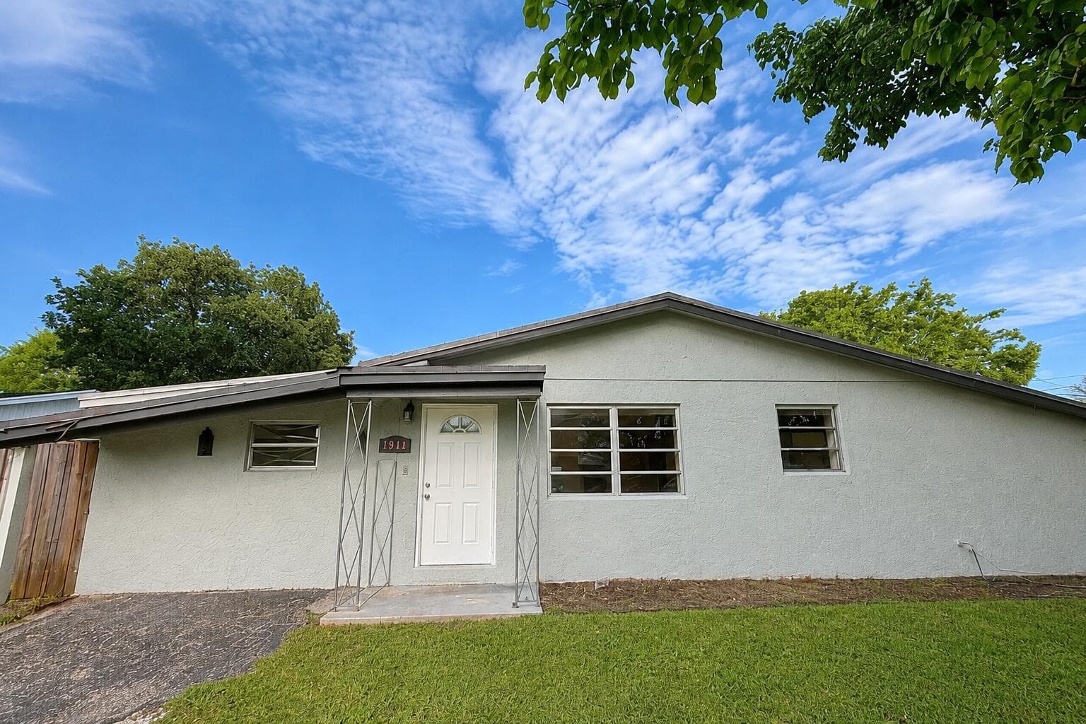 1980 SW 66TH Avenue, North Lauderdale FL 33068 - North Lauderdale, FL - Photo 1