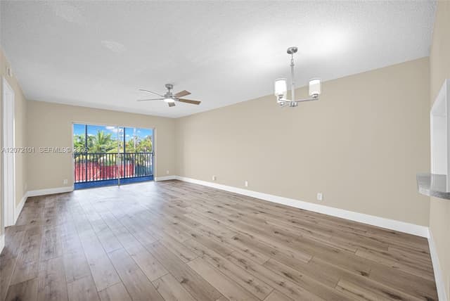 215 SE 3rd Ave # 206B, Hallandale Beach FL 33009 - Hallandale Beach, FL - Photo 4
