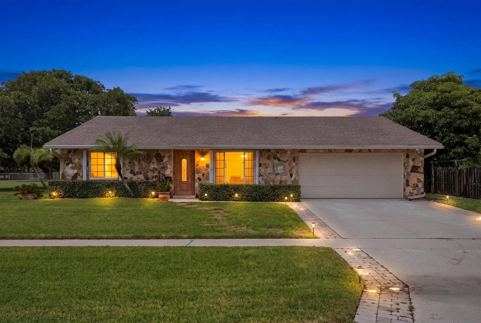 4778 Blue Pine Circle, Lake Worth FL 33463 - Lake Worth, FL - Photo 1