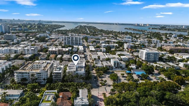 7832 Collins Ave # 202, Miami Beach FL 33141 - Miami Beach, FL - Photo 4