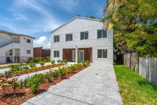 1627 NW 40th St, Miami FL 33142 - Miami, FL - Photo 2