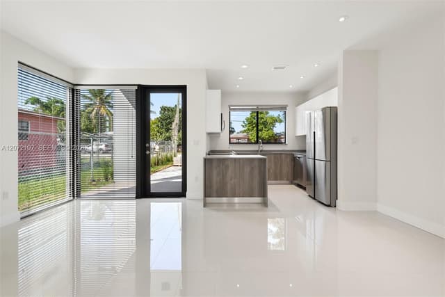 1216-1218 NE 112th St, Miami FL 33161 - Miami, FL - Photo 3