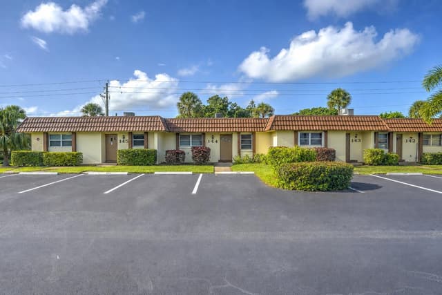 5780 FERNLEY Drive W # 144, West Palm Beach FL 33415 - West Palm Beach, FL - Photo 3