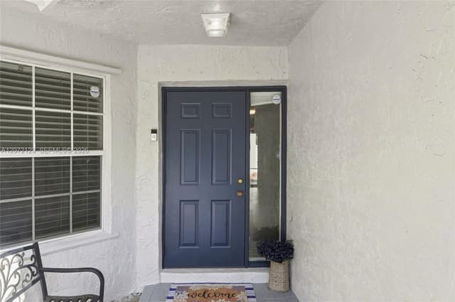 10425 NW 9th Mnr, Coral Springs FL 33071 - Coral Springs, FL - Photo 5
