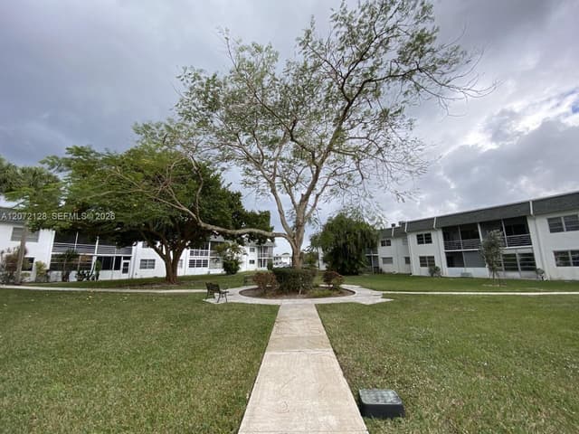 6505 Winfield Blvd # 25, Margate FL 33063 - Margate, FL - Photo 3