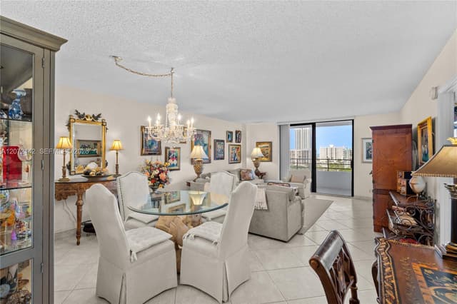 2500 Parkview Dr # 1004, Hallandale Beach FL 33009 - Hallandale Beach, FL - Photo 4
