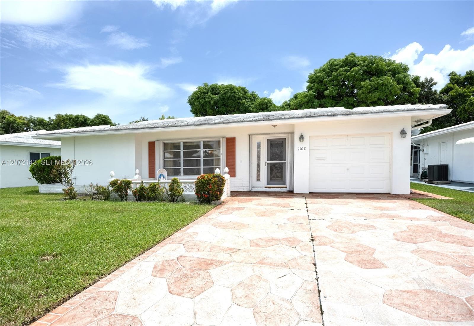 7102 NW 71st St, Tamarac FL 33321 - Tamarac, FL - Photo 1