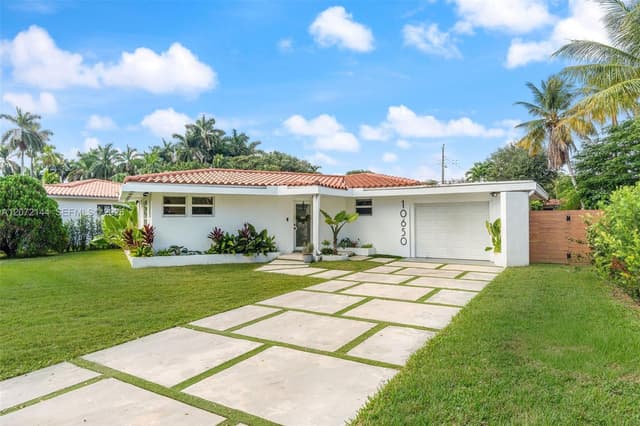 10650 NE 11th Ct, Miami Shores FL 33138 - Miami Shores, FL - Photo 2
