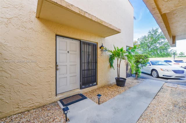 8923 NE 4th Ave Rd # 8923, Miami Shores FL 33138 - Miami Shores, FL - Photo 3