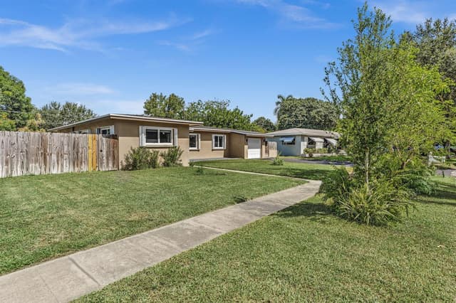 721 FAIRWAY Drive, Plantation FL 33317 - Plantation, FL - Photo 5