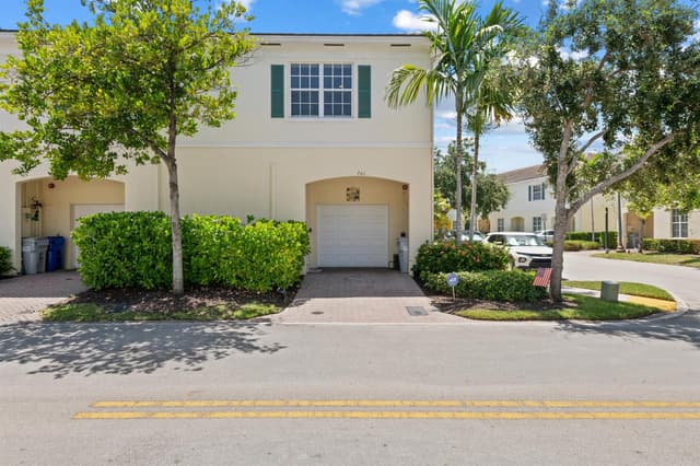 701 SW 1ST Terrace, Pompano Beach FL 33060 - Pompano Beach, FL - Photo 3