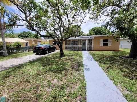 1245 NW 126th St, North Miami FL 33167 - North Miami, FL - Photo 1