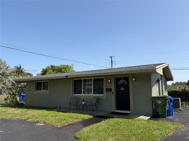 7810 NW 11th Ct, Pembroke Pines FL 33024 - Pembroke Pines, FL - Photo 3