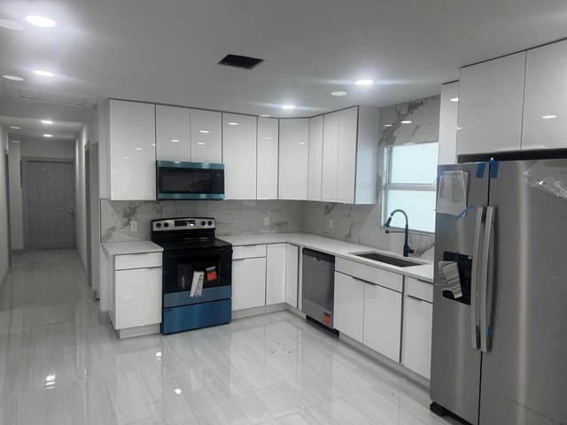 405 N E Street, Lake Worth FL 33460 - Lake Worth, FL - Photo 5