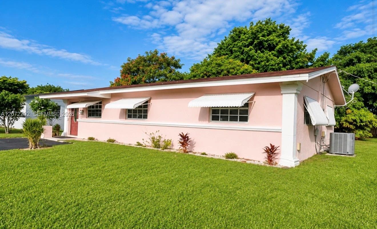2221 NW 30th Way, Fort Lauderdale FL 33311 - Fort Lauderdale, FL - Photo 1