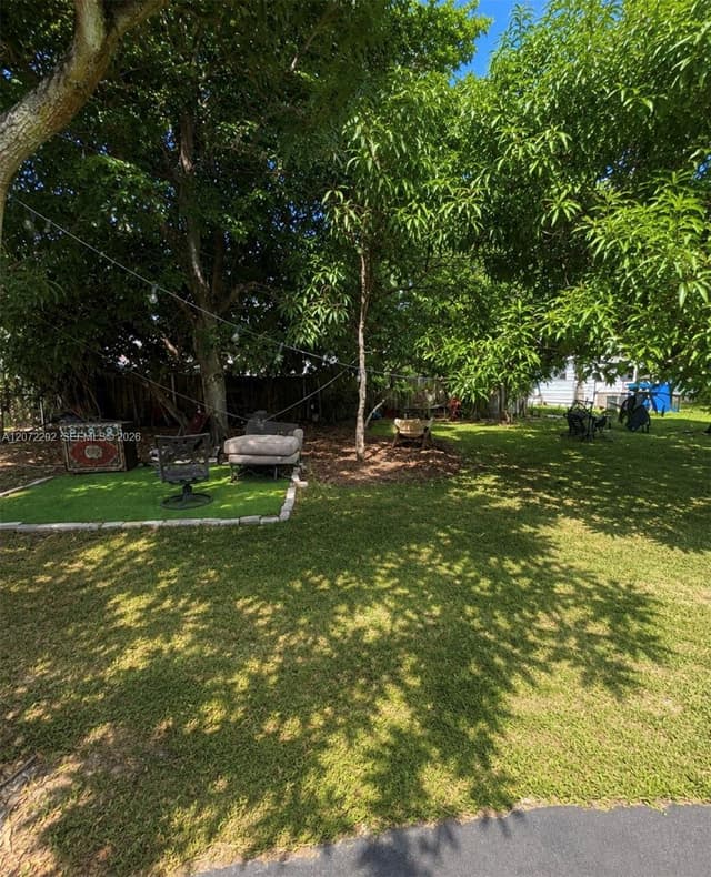 2221 NW 30th Way, Fort Lauderdale FL 33311 - Fort Lauderdale, FL - Photo 4