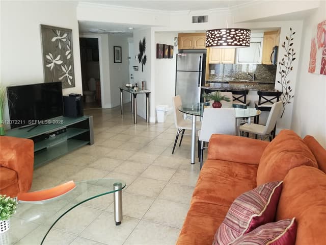 8290 Lake Dr # 440, Doral FL 33166 - Doral, FL - Photo 4