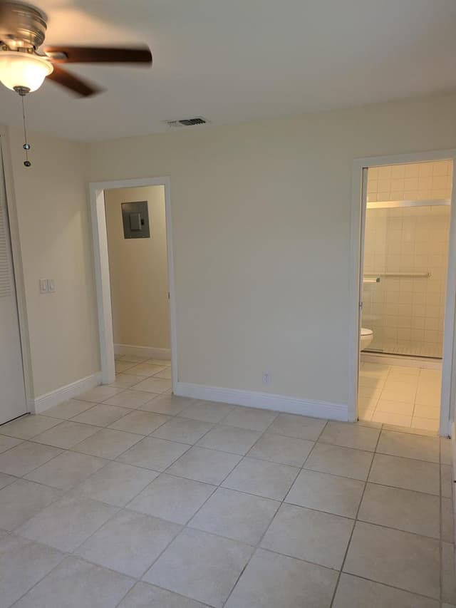 2771 Ashley Drive E # J, West Palm Beach FL 33415 - West Palm Beach, FL - Photo 7