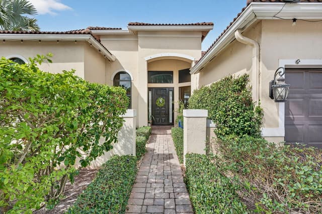 6767 KALEB Way, Lake Worth FL 33467 - Lake Worth, FL - Photo 4