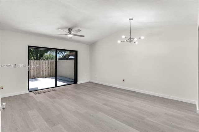 13962 SW 52 LN, Miami FL 33175 - Miami, FL - Photo 4