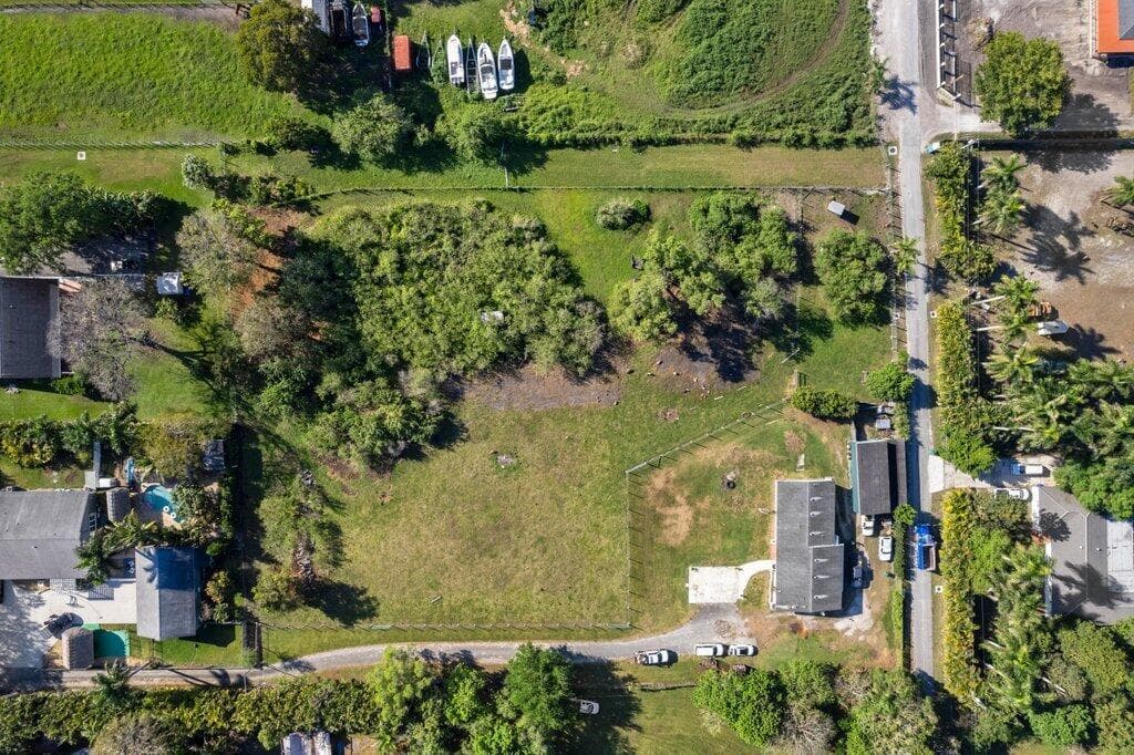 5400 SW 162ND Avenue, Southwest Ranches FL 33331 - Southwest Ranches, FL - Photo 1