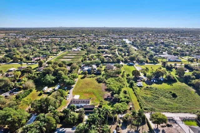 5400 SW 162ND Avenue, Southwest Ranches FL 33331 - Southwest Ranches, FL - Photo 4