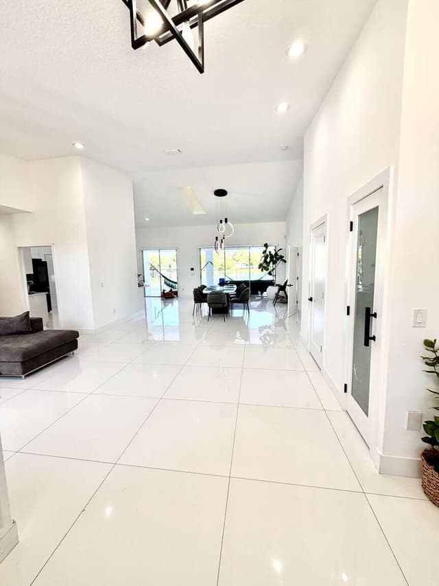 120 SARATOGA Boulevard W, Royal Palm Beach FL 33411 - Royal Palm Beach, FL - Photo 3