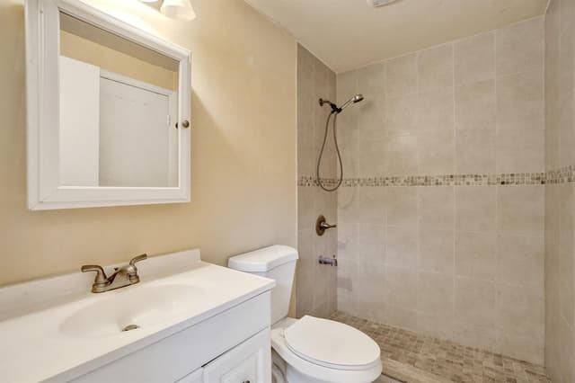 3810 NW 77TH Avenue, Davie FL 33024 - Davie, FL - Photo 7