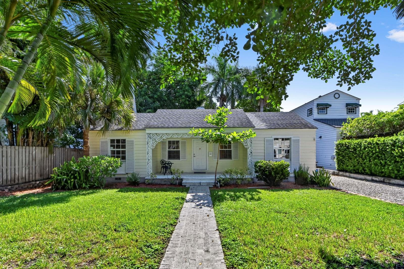 53 Palm Square, Delray Beach FL 33483 - Delray Beach, FL - Photo 1