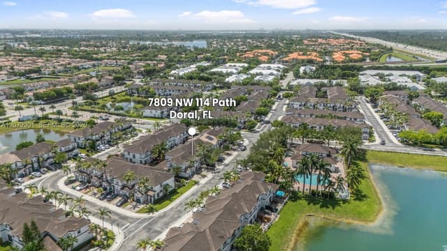 7809 NW 114th Path, Doral FL 33178 - Doral, FL - Photo 2