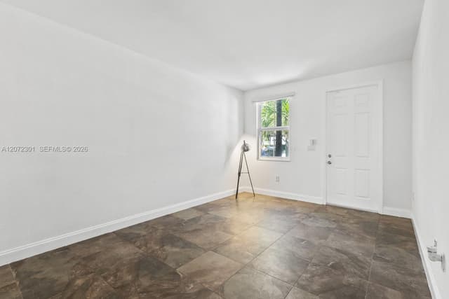 7809 NW 114th Path, Doral FL 33178 - Doral, FL - Photo 6