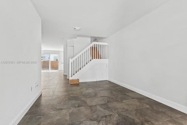 7809 NW 114th Path, Doral FL 33178 - Doral, FL - Photo 5