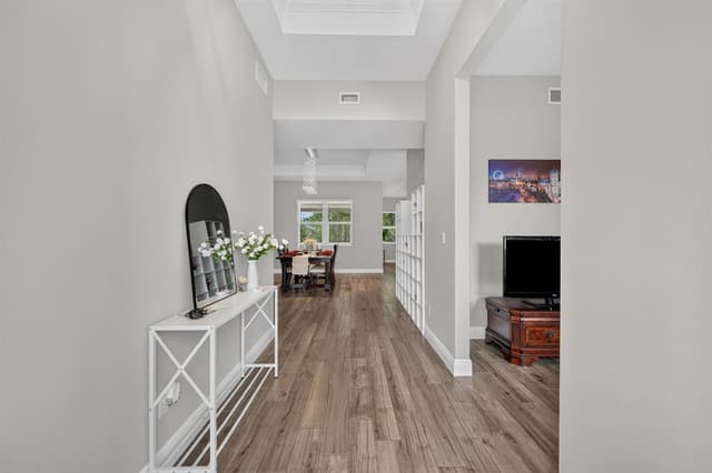 12323 N 150TH Court N, FL 33478 - Photo 4