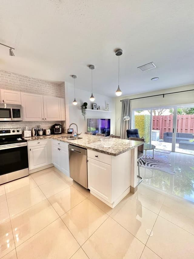 3355 NE 13th Cir Dr # 28, Homestead FL 33033 - Homestead, FL - Photo 4
