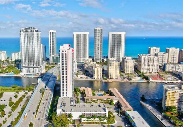 2602 E Hallandale Beach Blvd # R710, Hallandale Beach FL 33009 - Hallandale Beach, FL - Photo 4