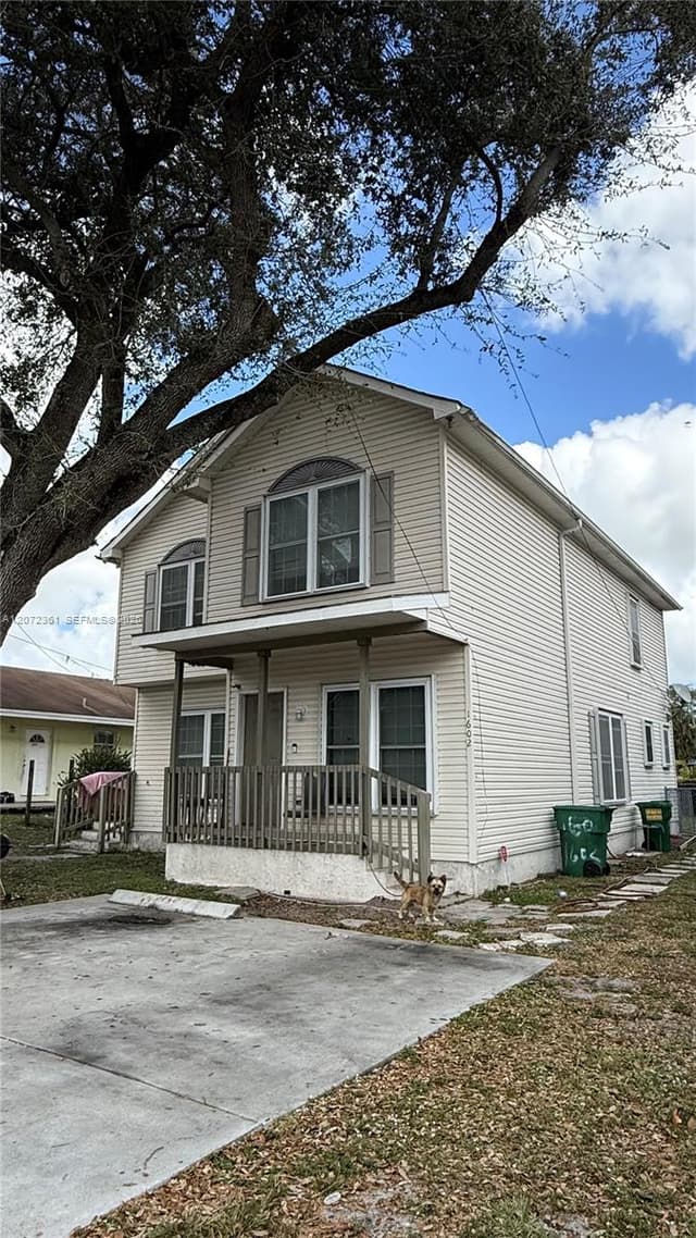 1600 SW 44th Ave, Fort Lauderdale FL 33317 - Fort Lauderdale, FL - Photo 2