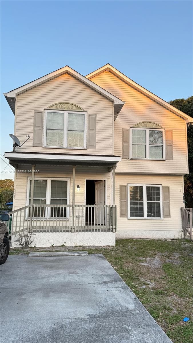 1600 SW 44th Ave, Fort Lauderdale FL 33317 - Fort Lauderdale, FL - Photo 1