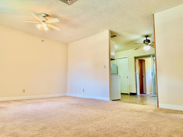 4783 Gladiator Circle, FL 33463 - Photo 3