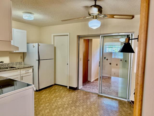 4783 Gladiator Circle, FL 33463 - Photo 5