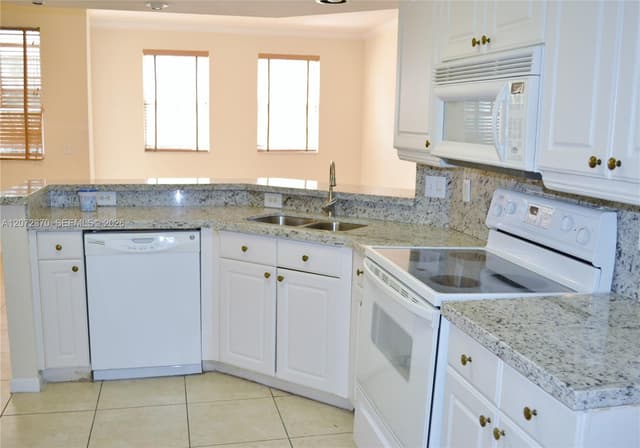 3225 NE 184th St # 10103, Aventura FL 33160 - Aventura, FL - Photo 6