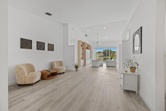 7372 ROCKBRIDGE Circle # 7372, Lake Worth FL 33467 - Lake Worth, FL - Photo 3