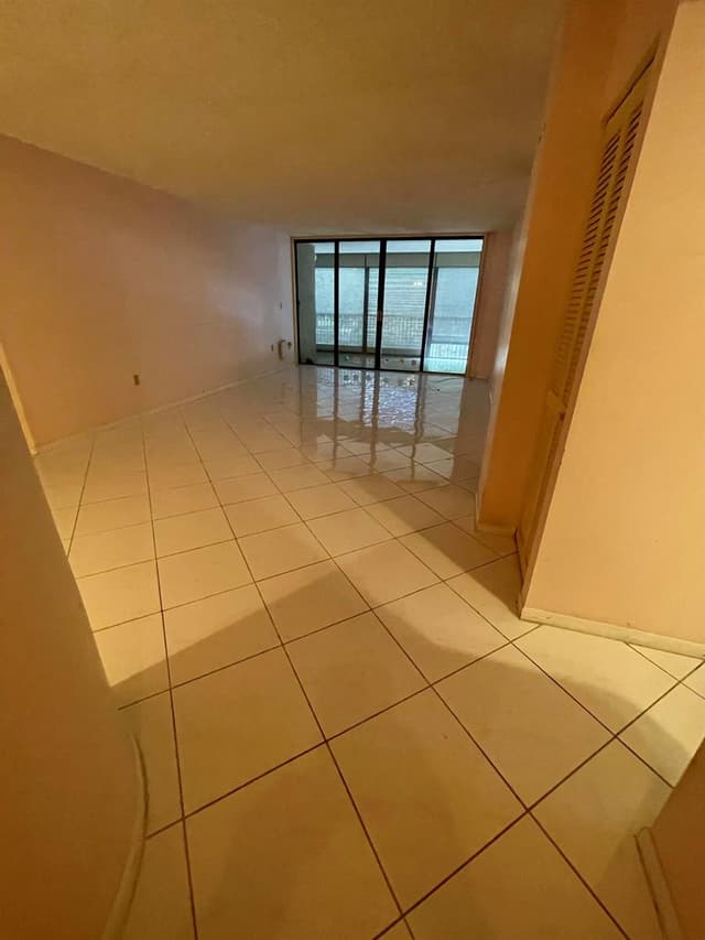 2802 N 46th Avenue # B318, Hollywood FL 33021 - Hollywood, FL - Photo 5