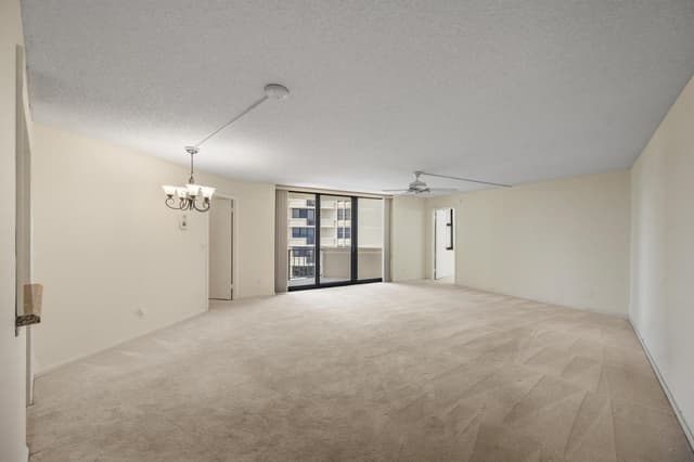 2800 N Ocean Drive # 8B, Riviera Beach FL 33404 - Riviera Beach, FL - Photo 2